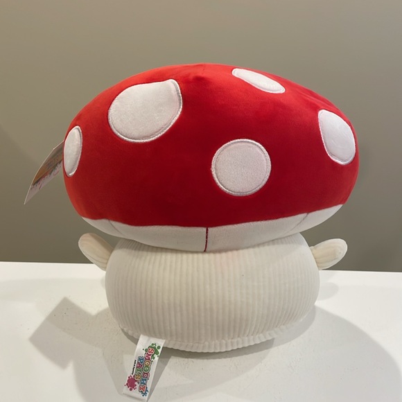 NWT 9” Smoochy Pals Red Mushroom 🍄 Squishy Plush by Linzy Toys - Picture 3 of 3